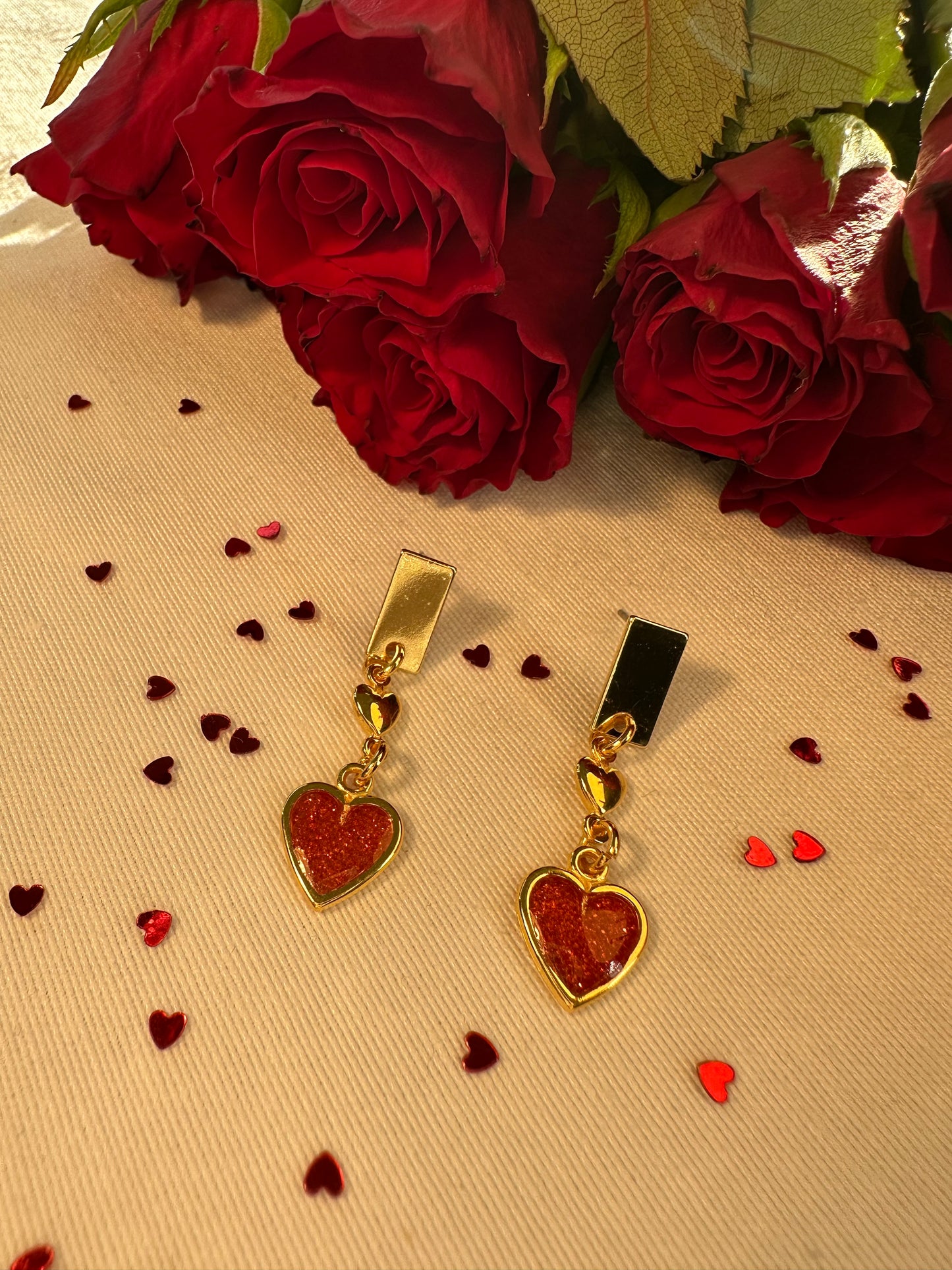 Romantische fijne oorbellen met dubbel hartje